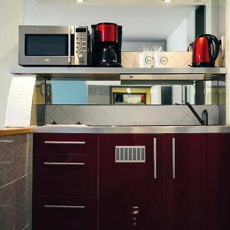 Checkinn City Apartment
